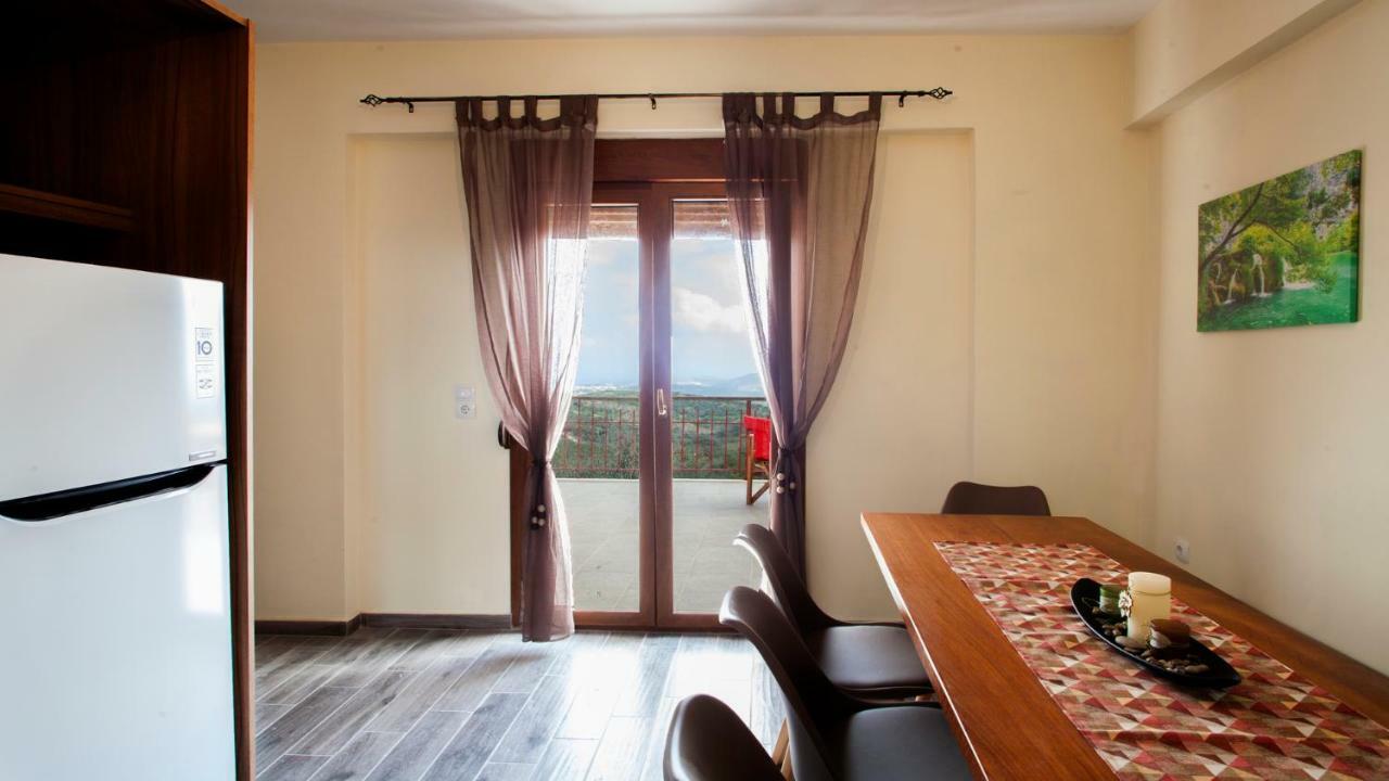 Villa Fοivos And Athina *